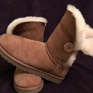 Tan UGG boots